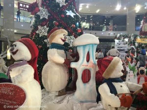 Animatronic snowmen at Christmas Magnificence.  They were a little creepy.